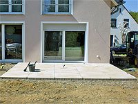 Gestaltung einer Terrasse im Garten